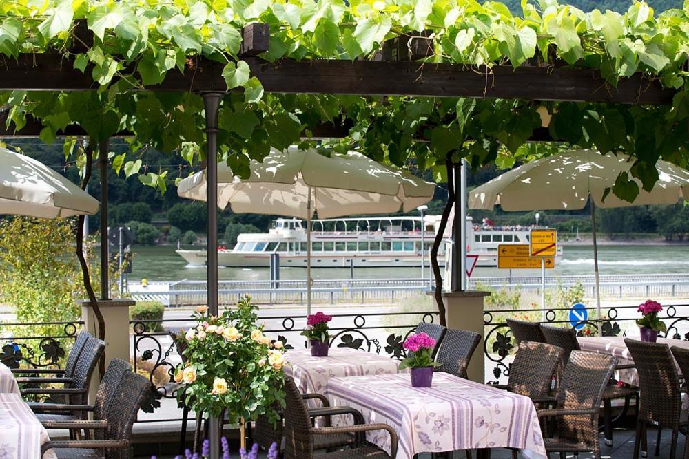 Hotel Zwei Mohren Ruedesheim am Rhein Exterior photo