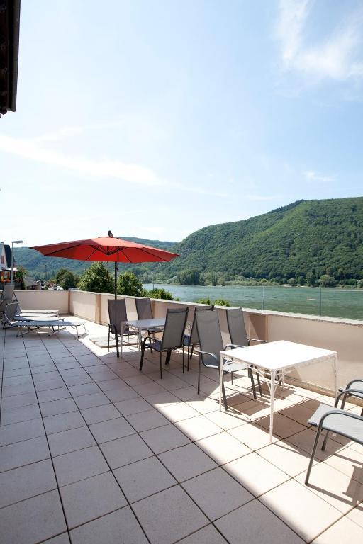 Hotel Zwei Mohren Ruedesheim am Rhein Exterior photo